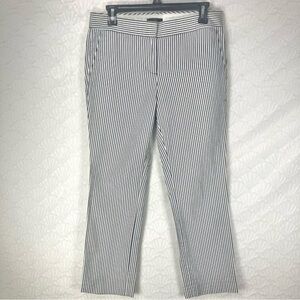 J. Crew Women’s 100% Cotton Seersucker Black/White Stripe Capri Pants (size 2)